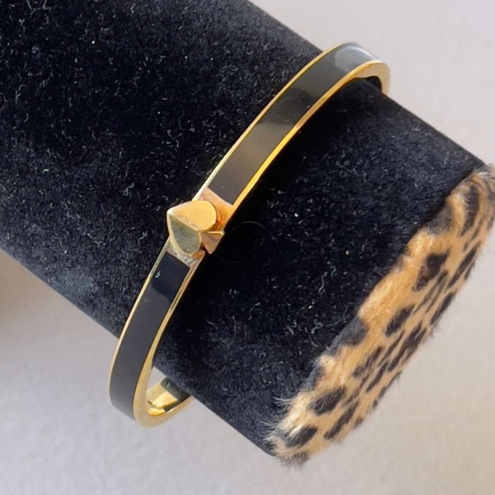 Kate Spade New York Black Heart Open Cuff Hinge Bracelet
